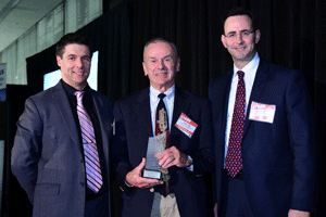 Antony Wood, Executive Director of CTBUH, John Zils, Senior Structural Consultant of SOM, Yoram Eilon, Senior Vice President of WSP | Parsons Brinckerhoff, pose with 2015 Best Tall Building Americas award.